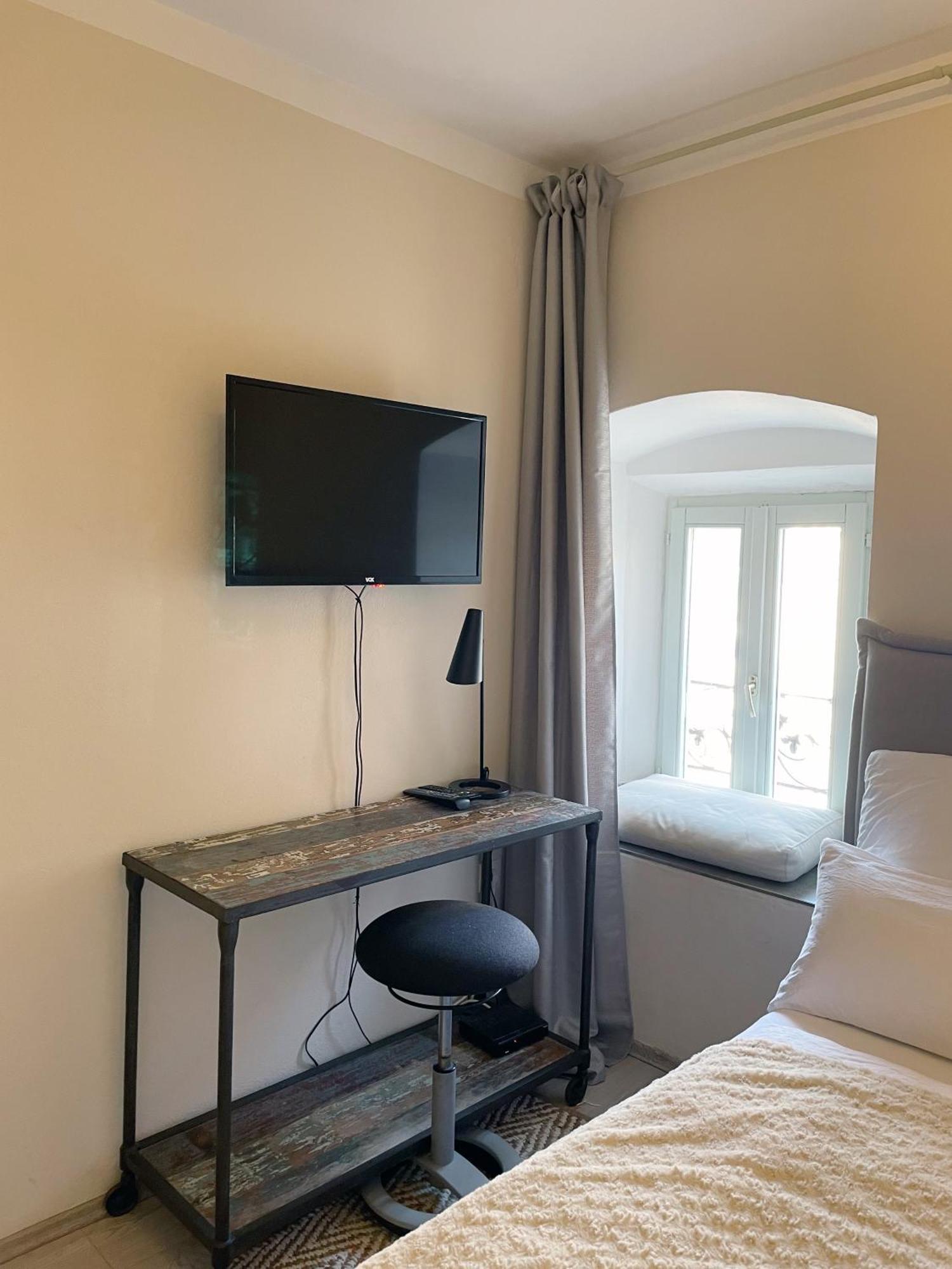 Fredys Apartments Stari Grad  Exterior photo